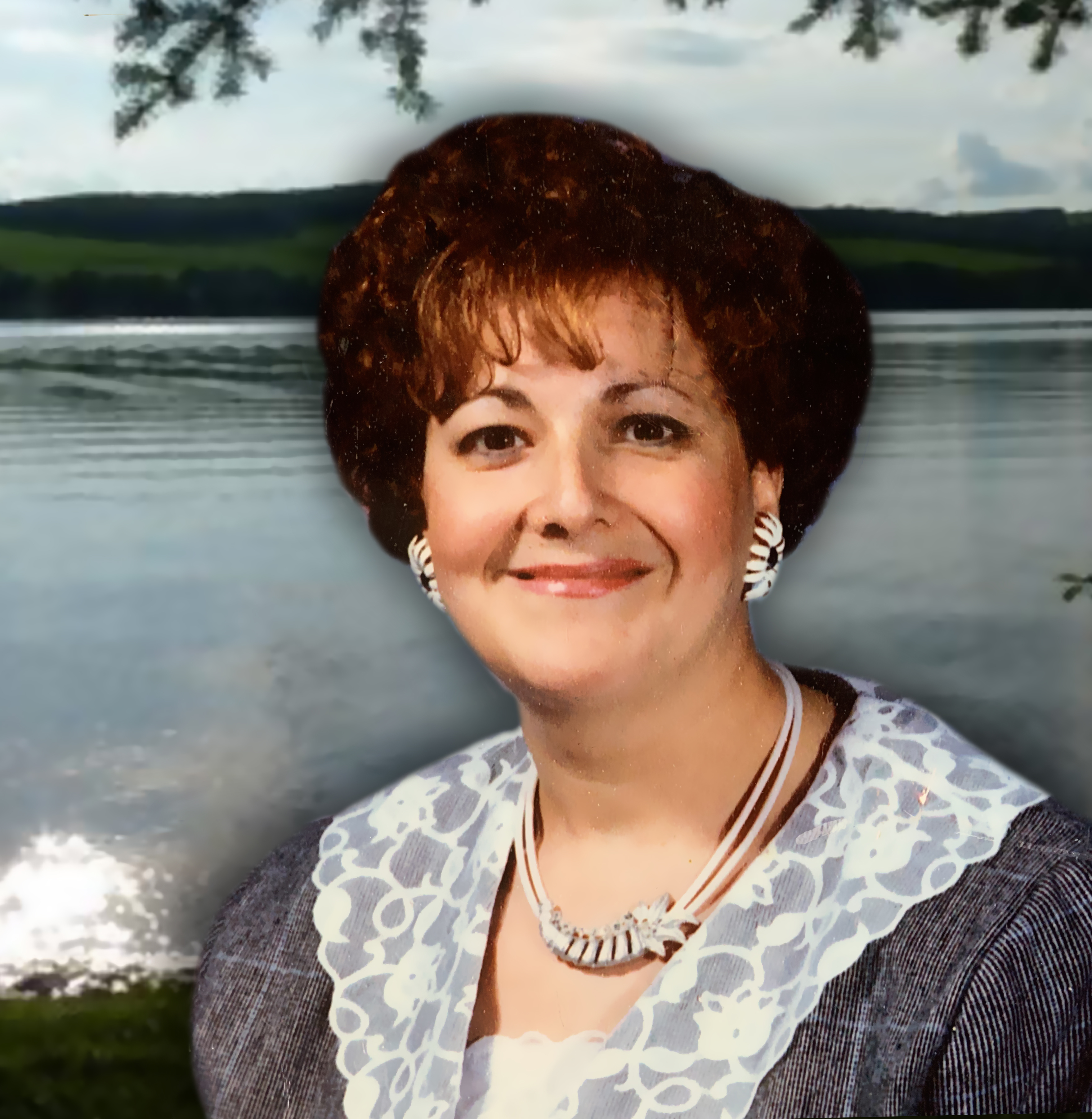 Mme Nicole Duguay Savoie