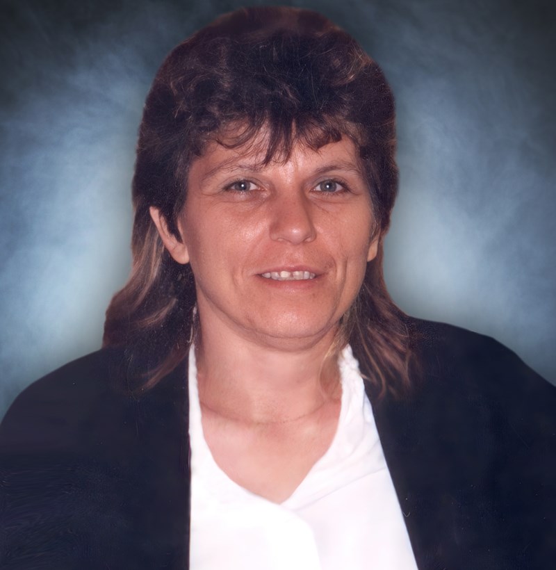 Mme Lucille Francoeur