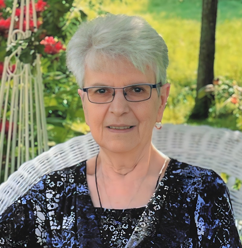 Mme Marie-Luce St-Pierre