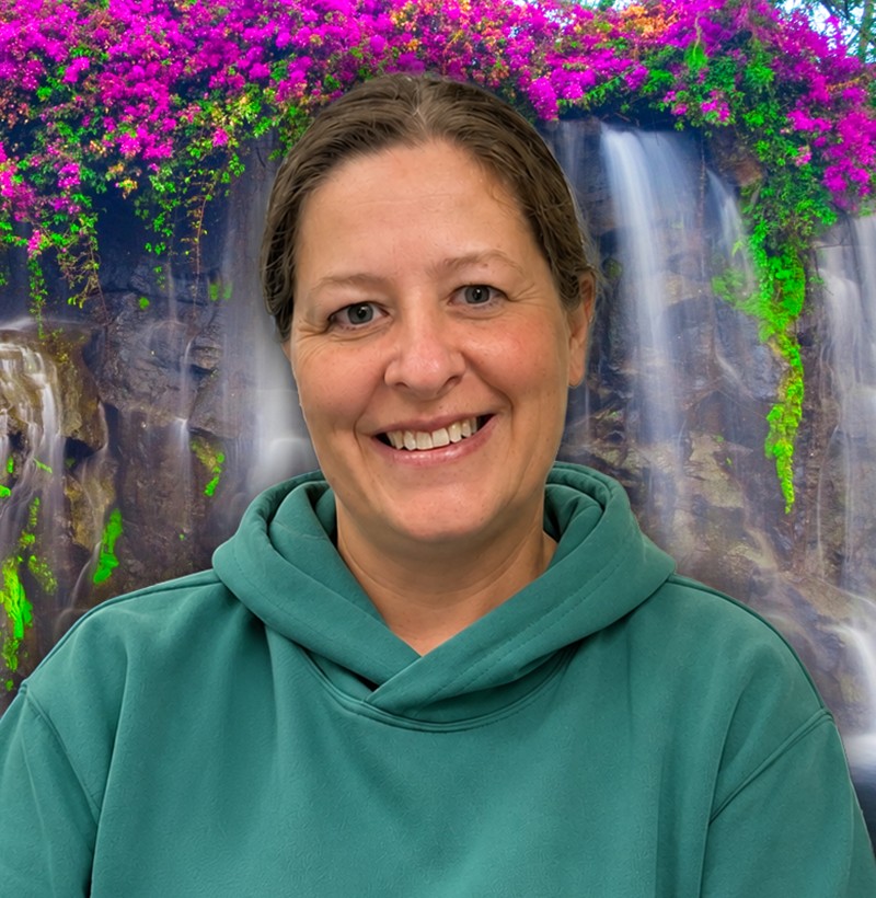 Mme Véronique Simard