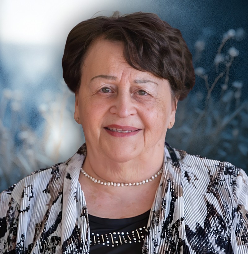 Mme Mona-Irène Otis