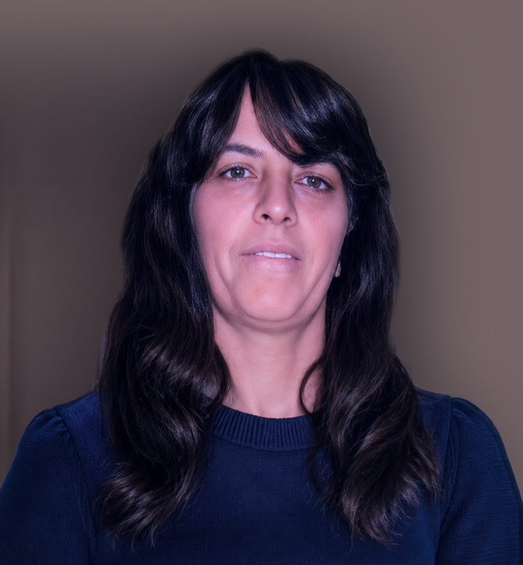 Mme Simone Doucet