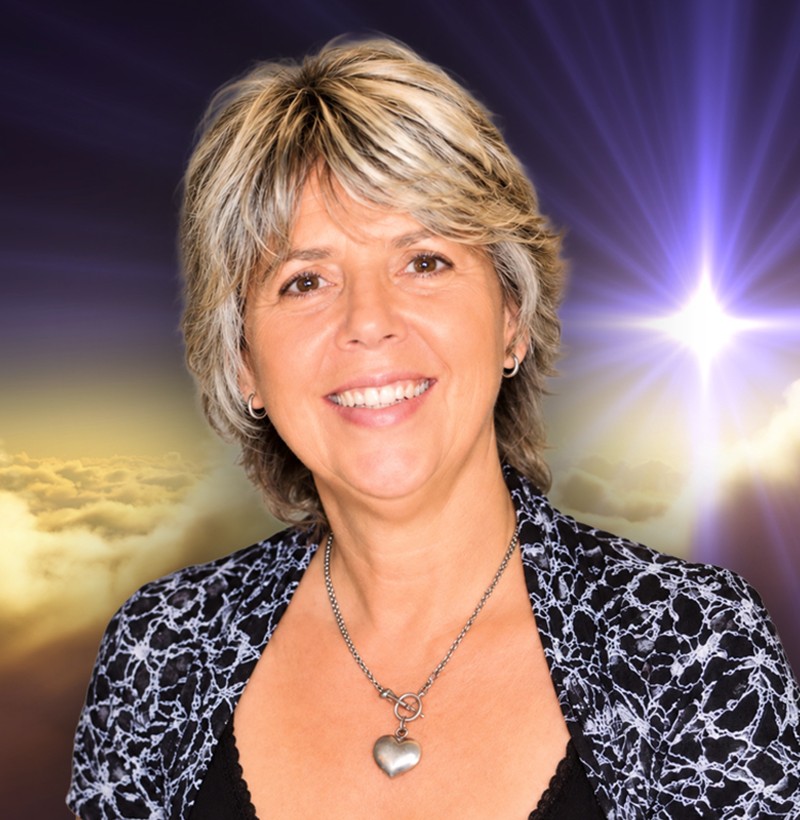Mme Monelle Dugas