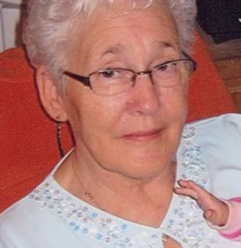 Mme Angéline Lapointe Lévesque