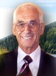 Hommage à M. Russel FORBES